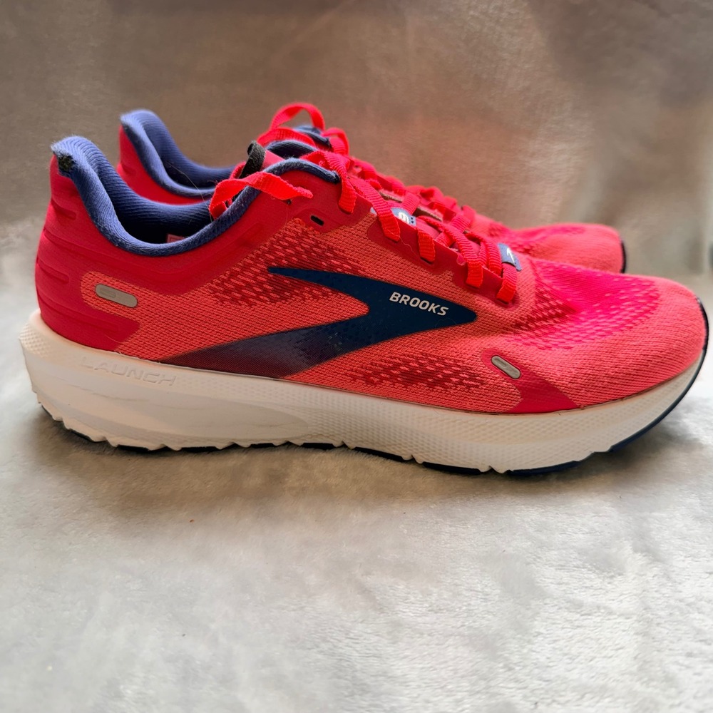 Brooks Launch 9 Womens Running Shoes Pink Blue 1203731B604 Size 9 Medium B